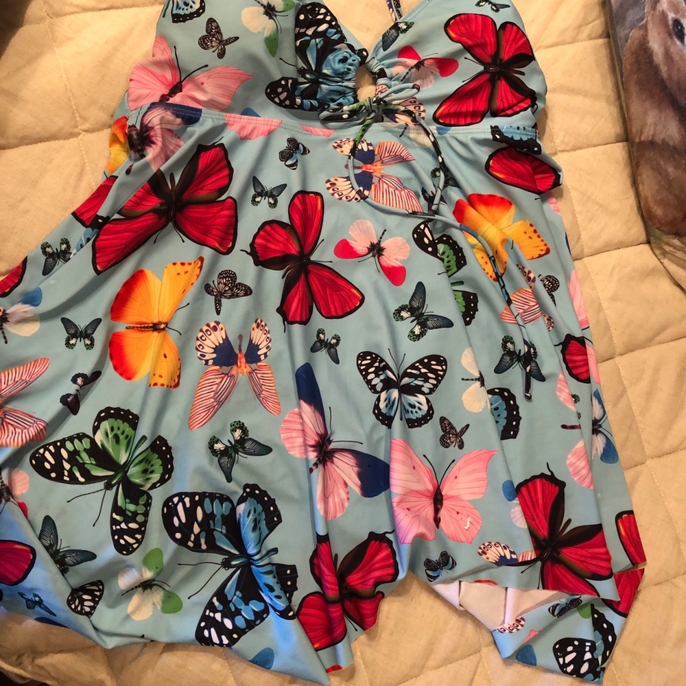 Bathing suit - Picture 5 of 5